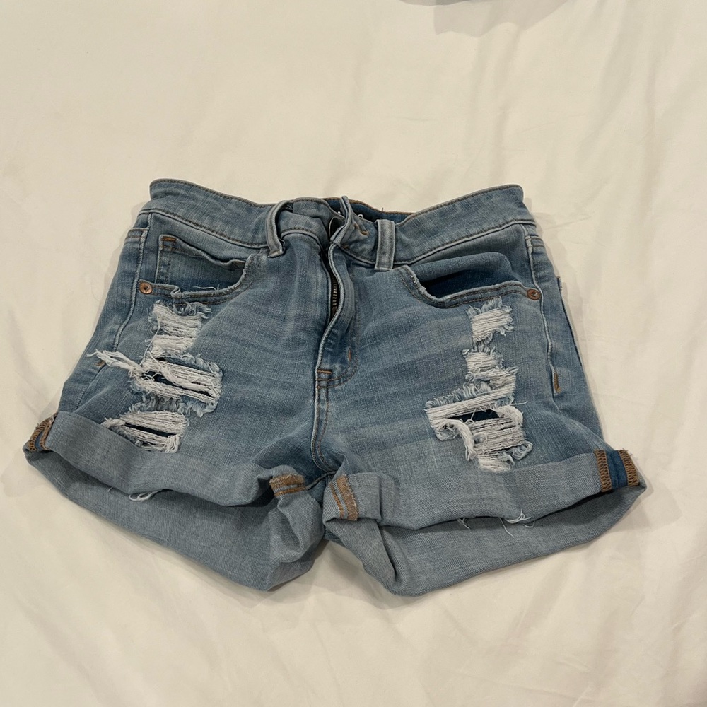 Aeropostale ripped jean shorts size 6
